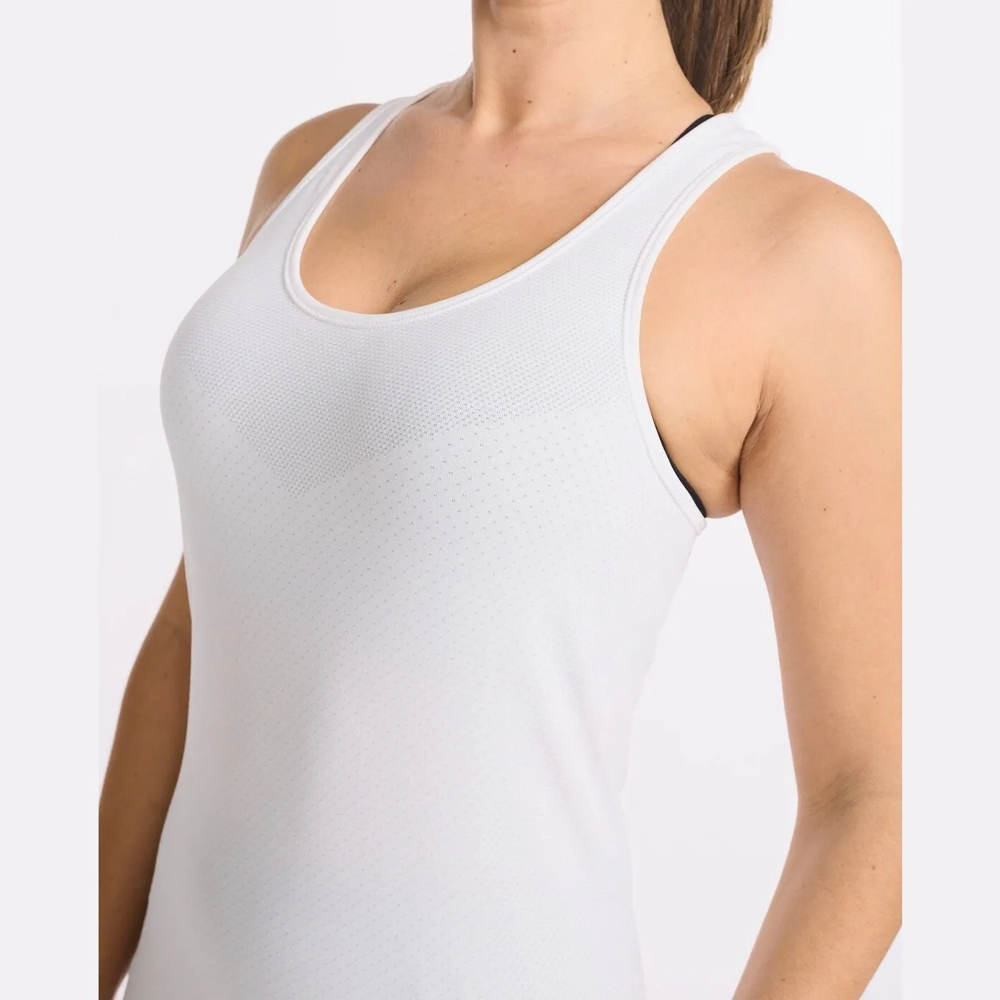 2XU Motion Tech Singlet Womens