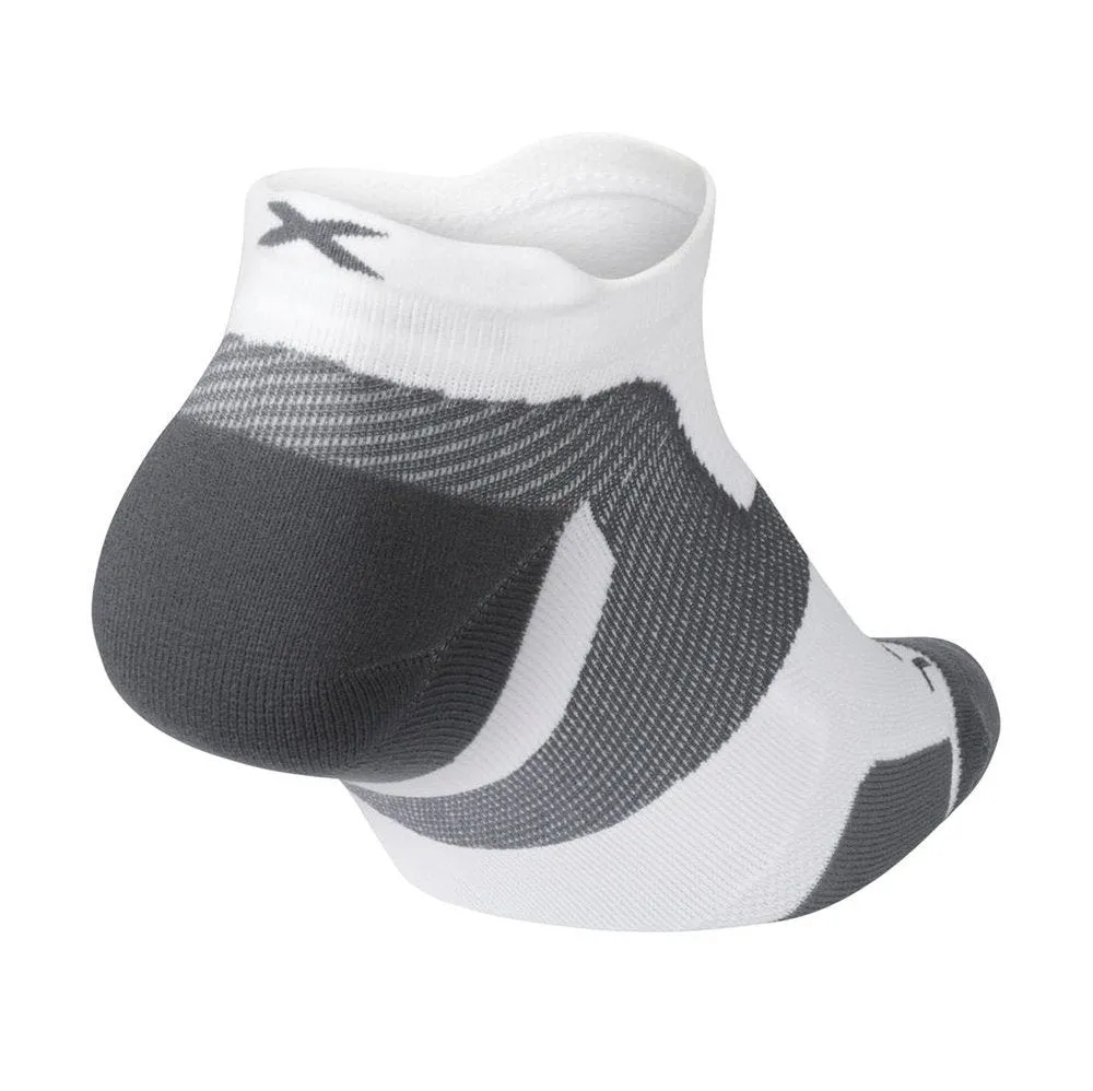 2XU Vectr Light Cushion No Show Socks