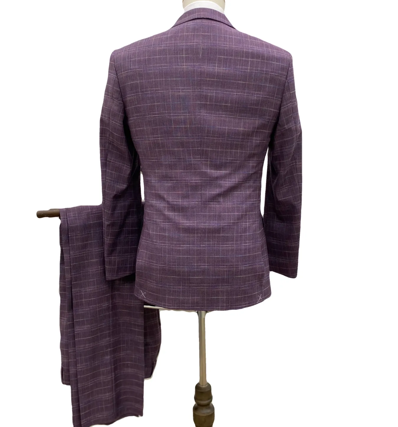 Angelo Rossi Check Modern Fit Suit - Lavender