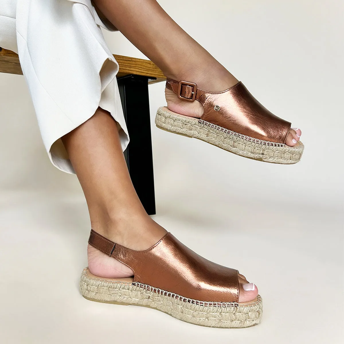 Bona - Wide Fit Espadrille - Bronze Metallic Leather