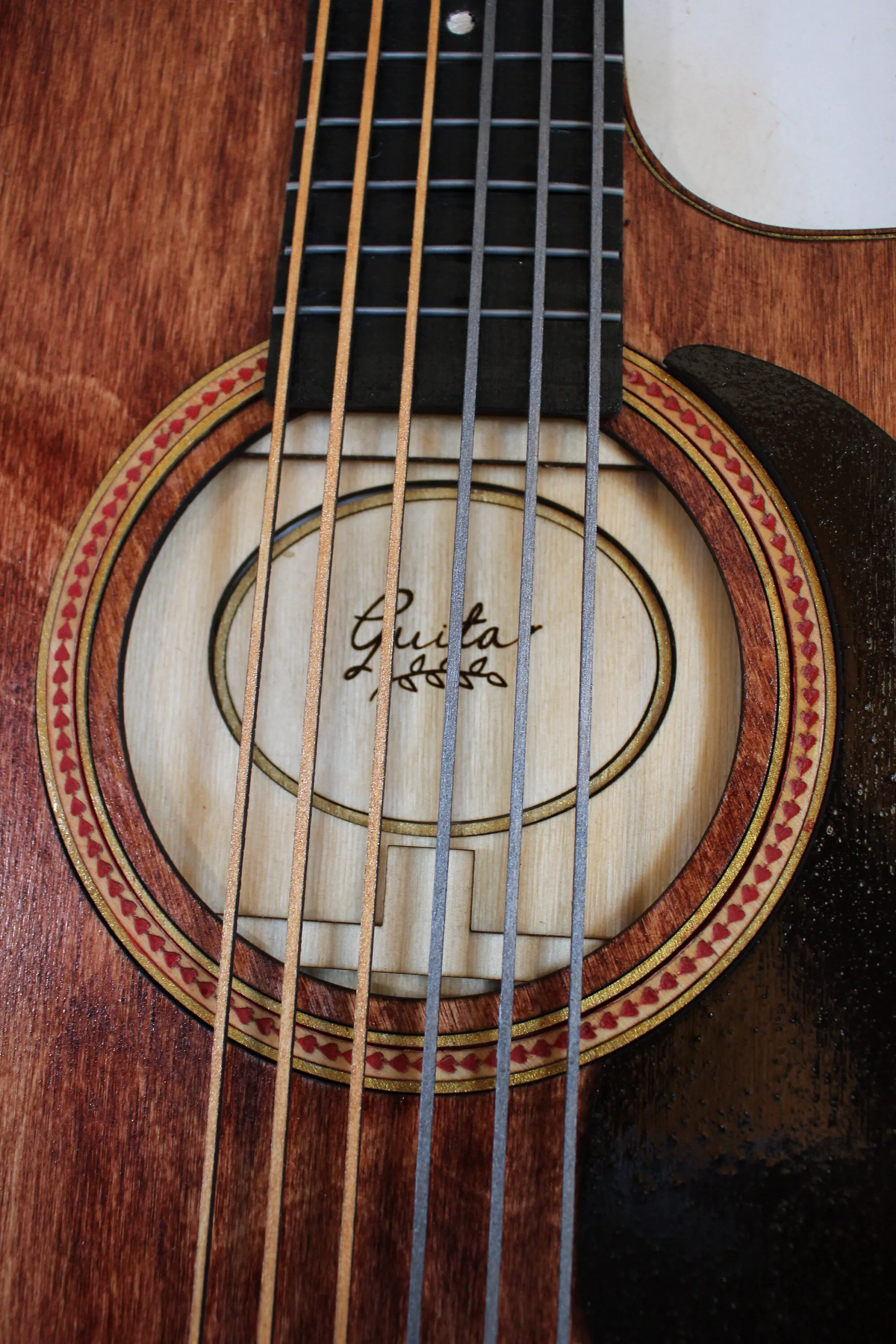 Framed laser-cut Guitar