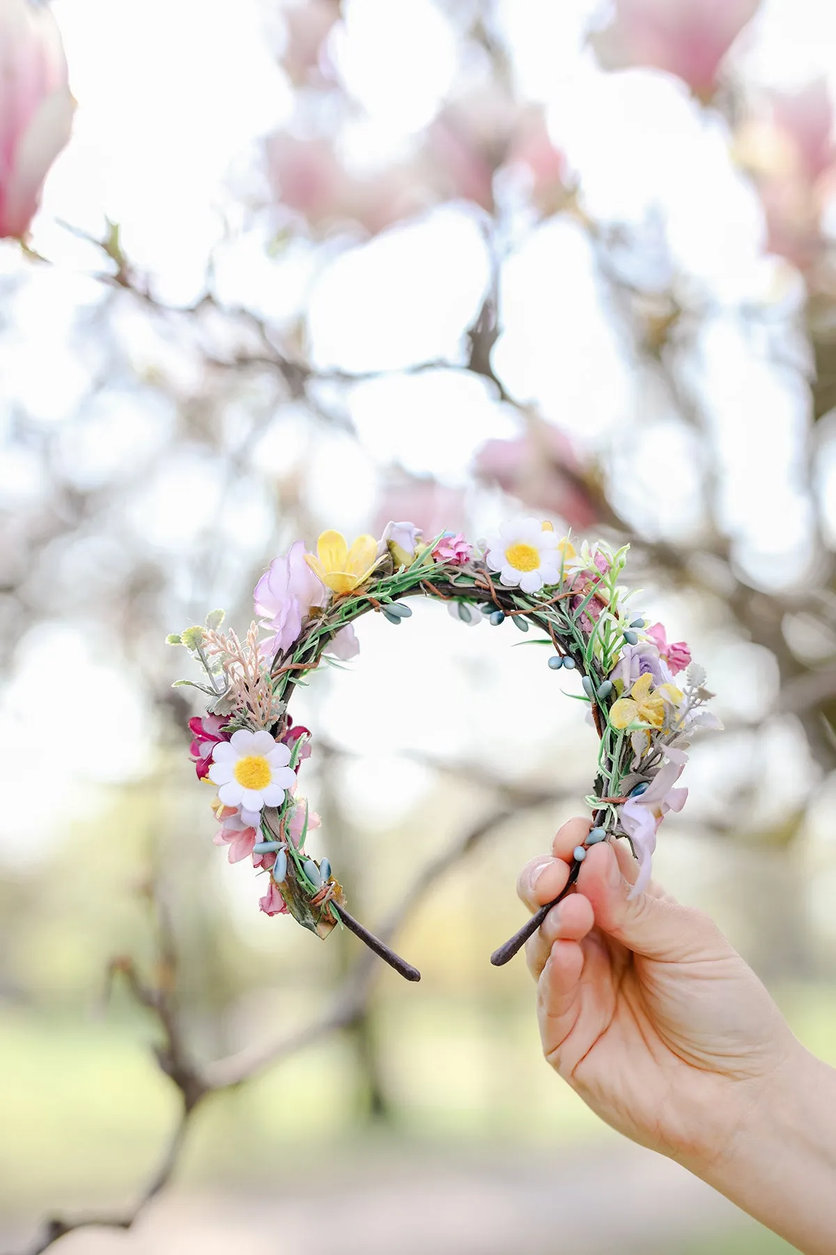 Meadow flower headband with daisies Wildflowers hairband Bridal headpiece Pastel accessories Summer flower headpiece Colourful Magaela