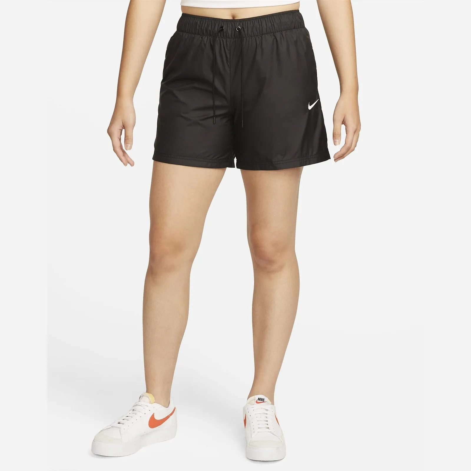 Nike Trail Repel Mid-Rise short Womens