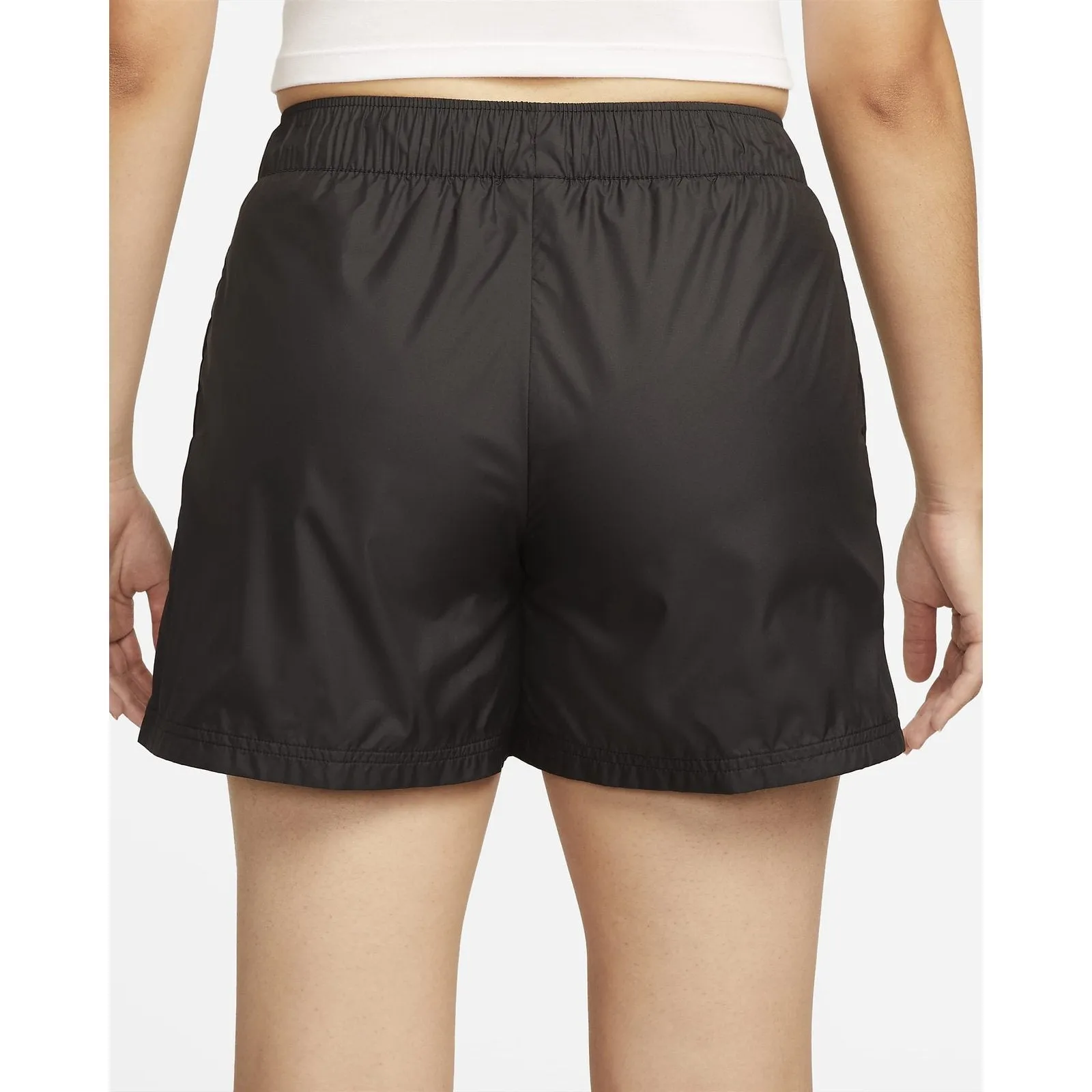 Nike Trail Repel Mid-Rise short Womens