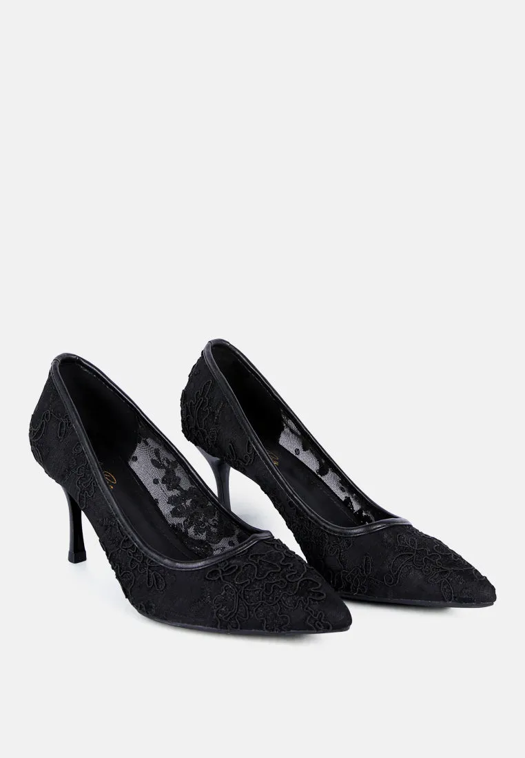 Reunion Lace Mid Heel Pumps