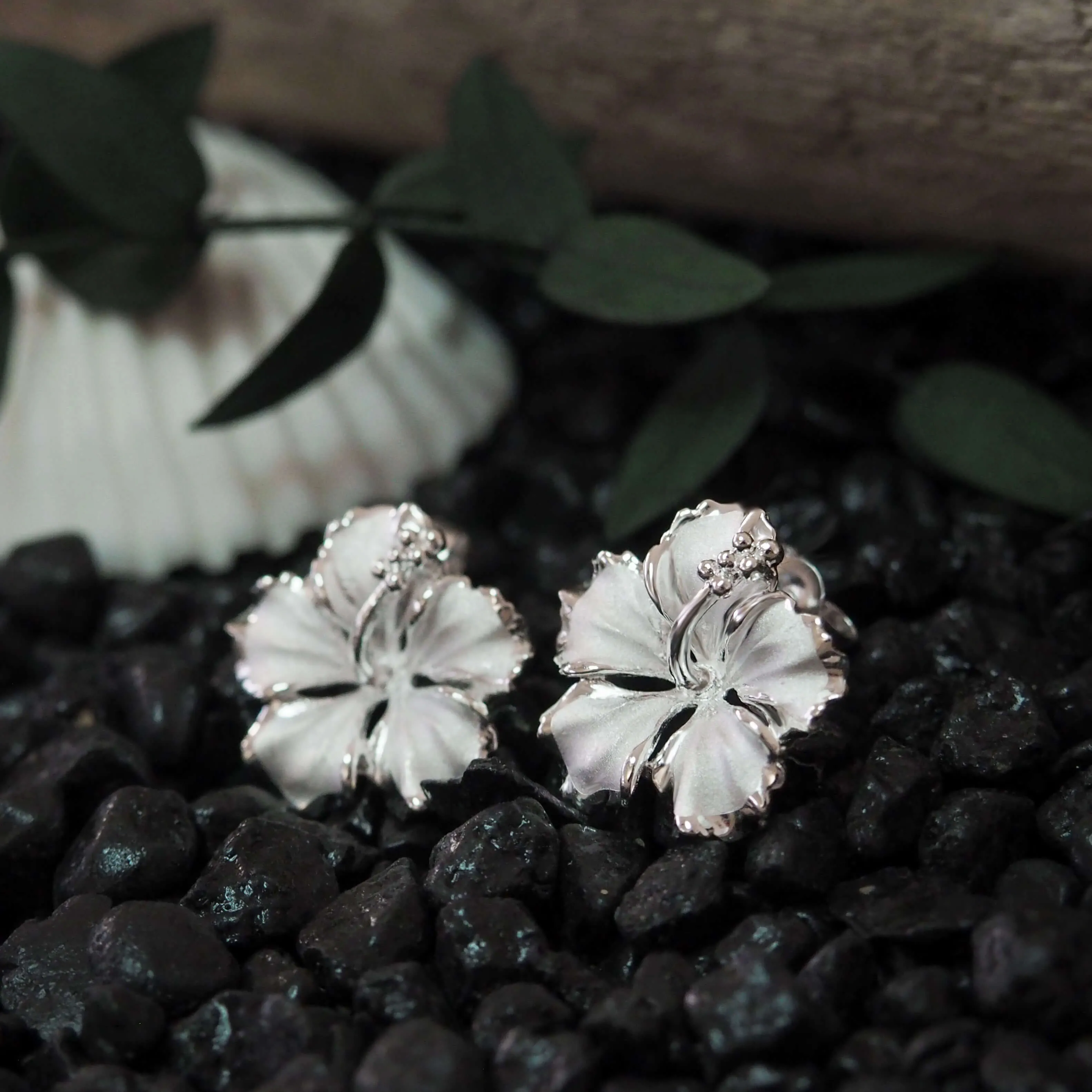 Sterling Silver 5/8 Inch Hibiscus Stud Earrings