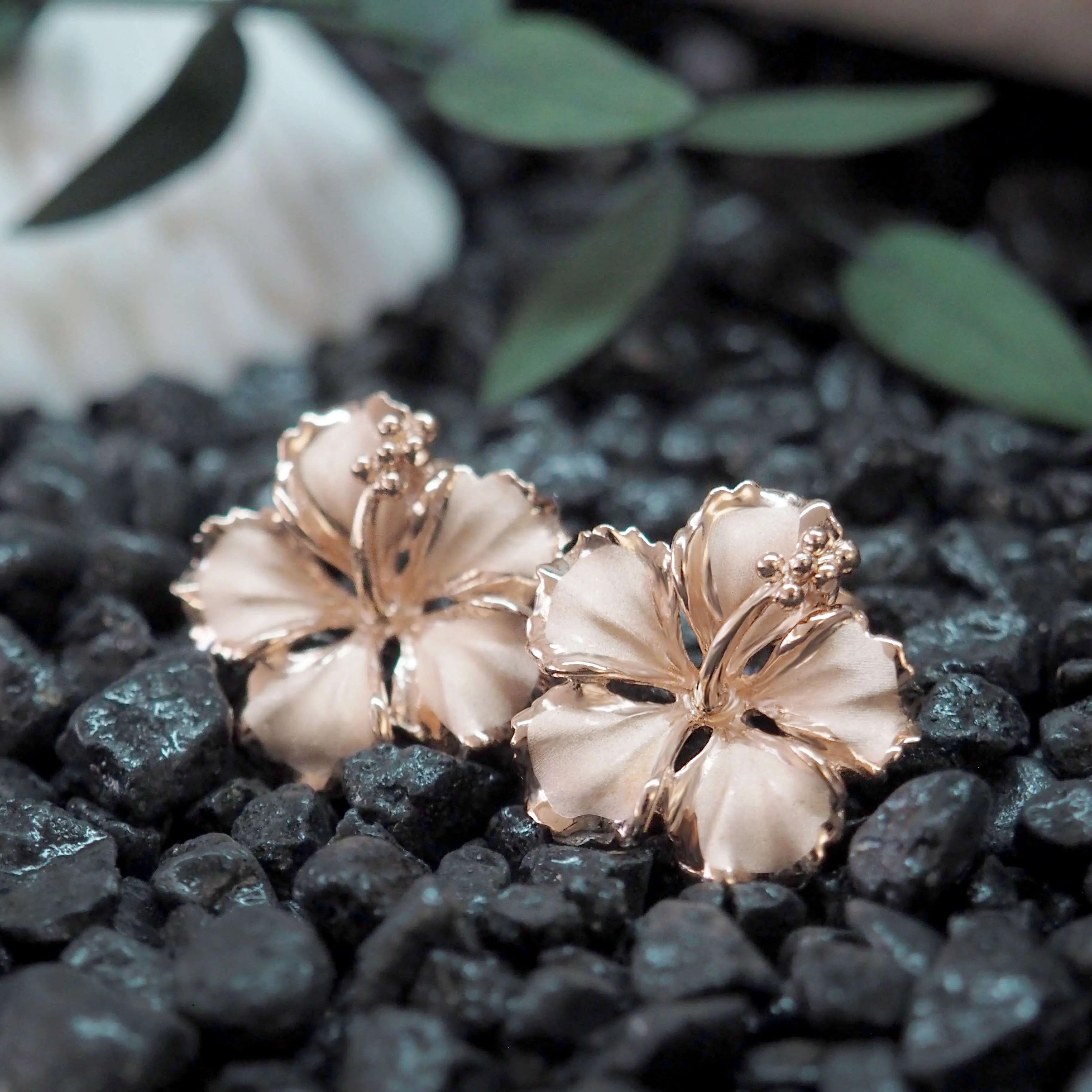 Sterling Silver 5/8 Inch Hibiscus Stud Earrings