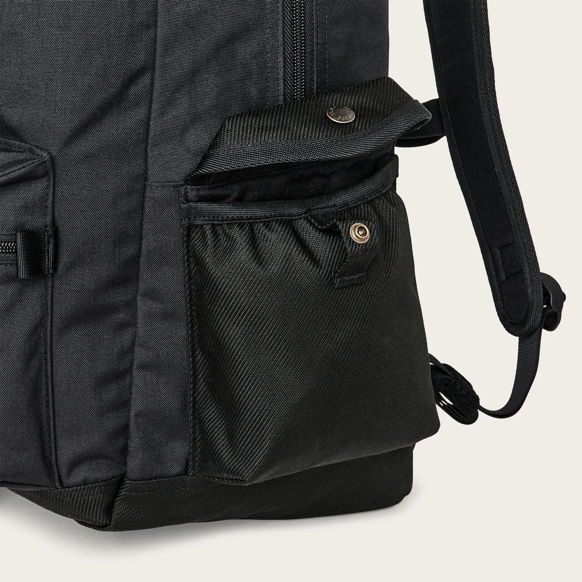 SURVEYOR 36L BACKPACK